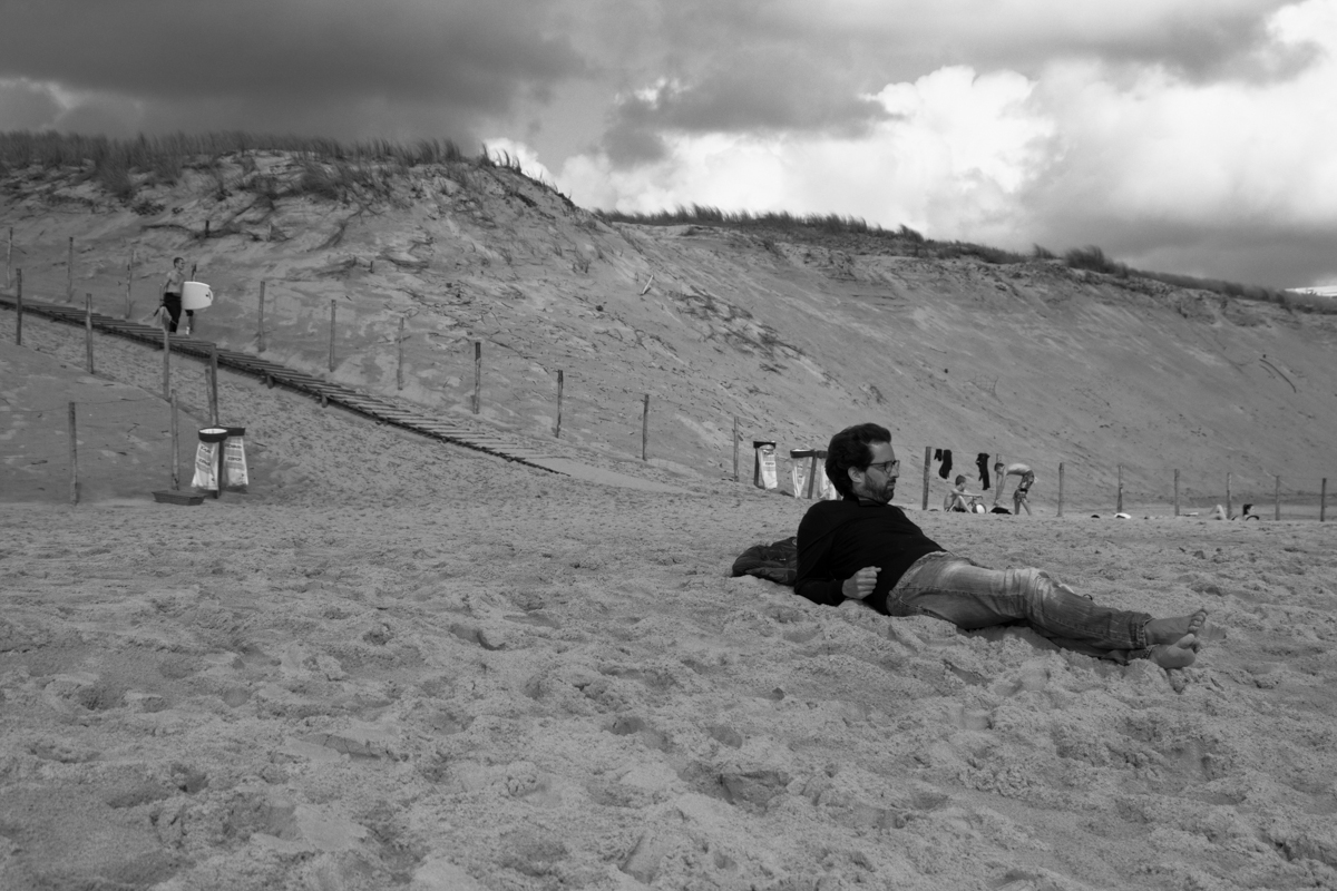 Black and White | Street Photography | Bordeaux | At the beach