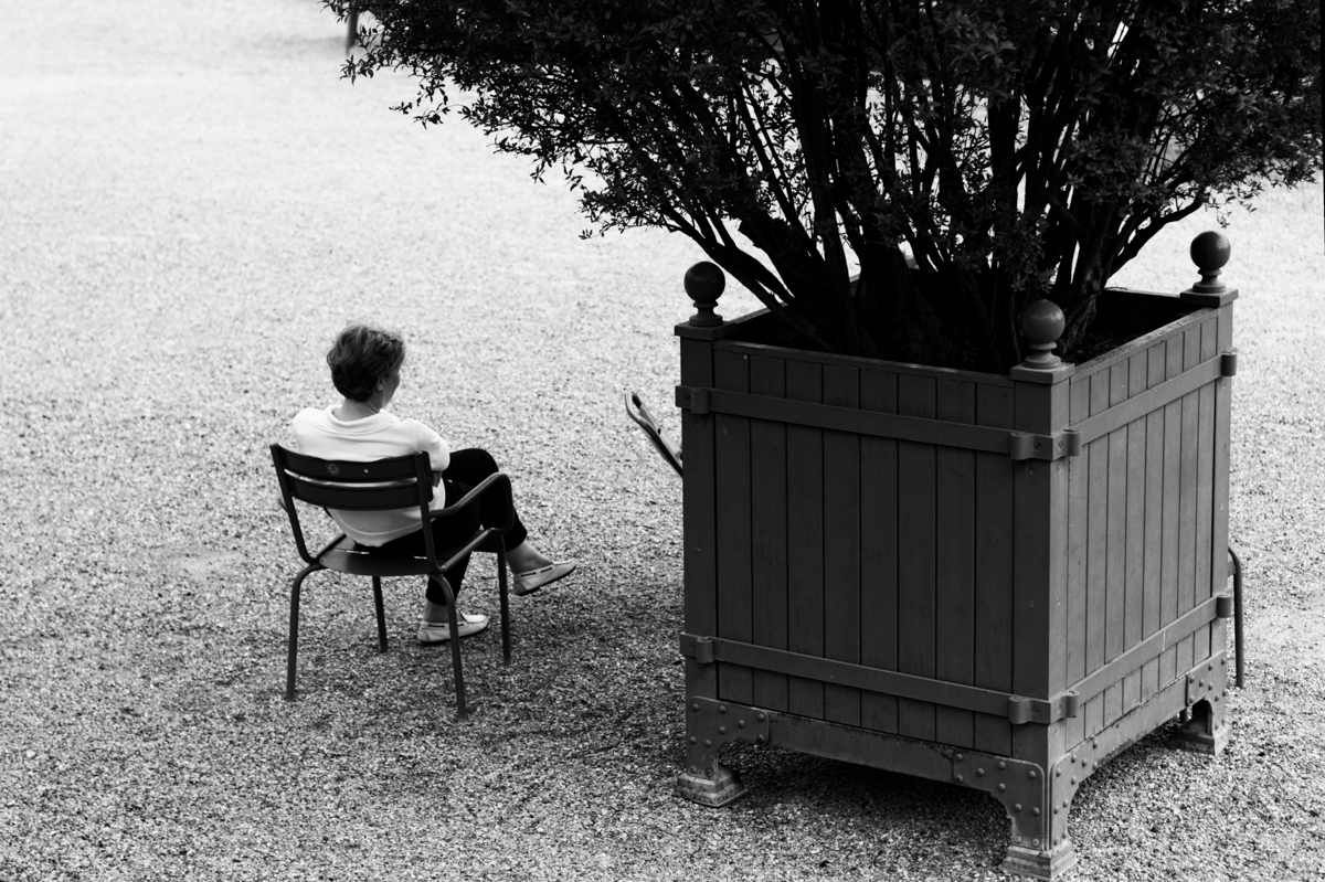 Black and White | Street Photography | Paris | Quietness