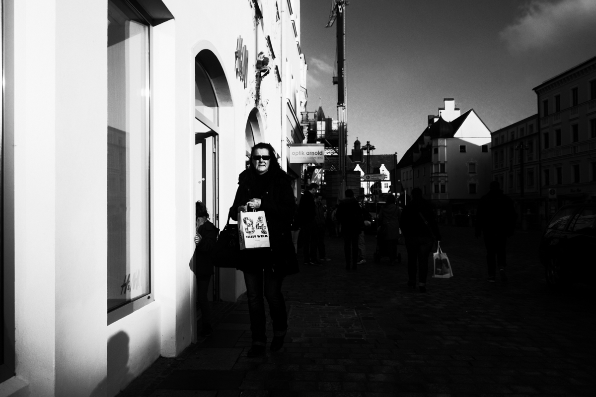 Black and White | Street Photography | Germany | Sunny walk 2