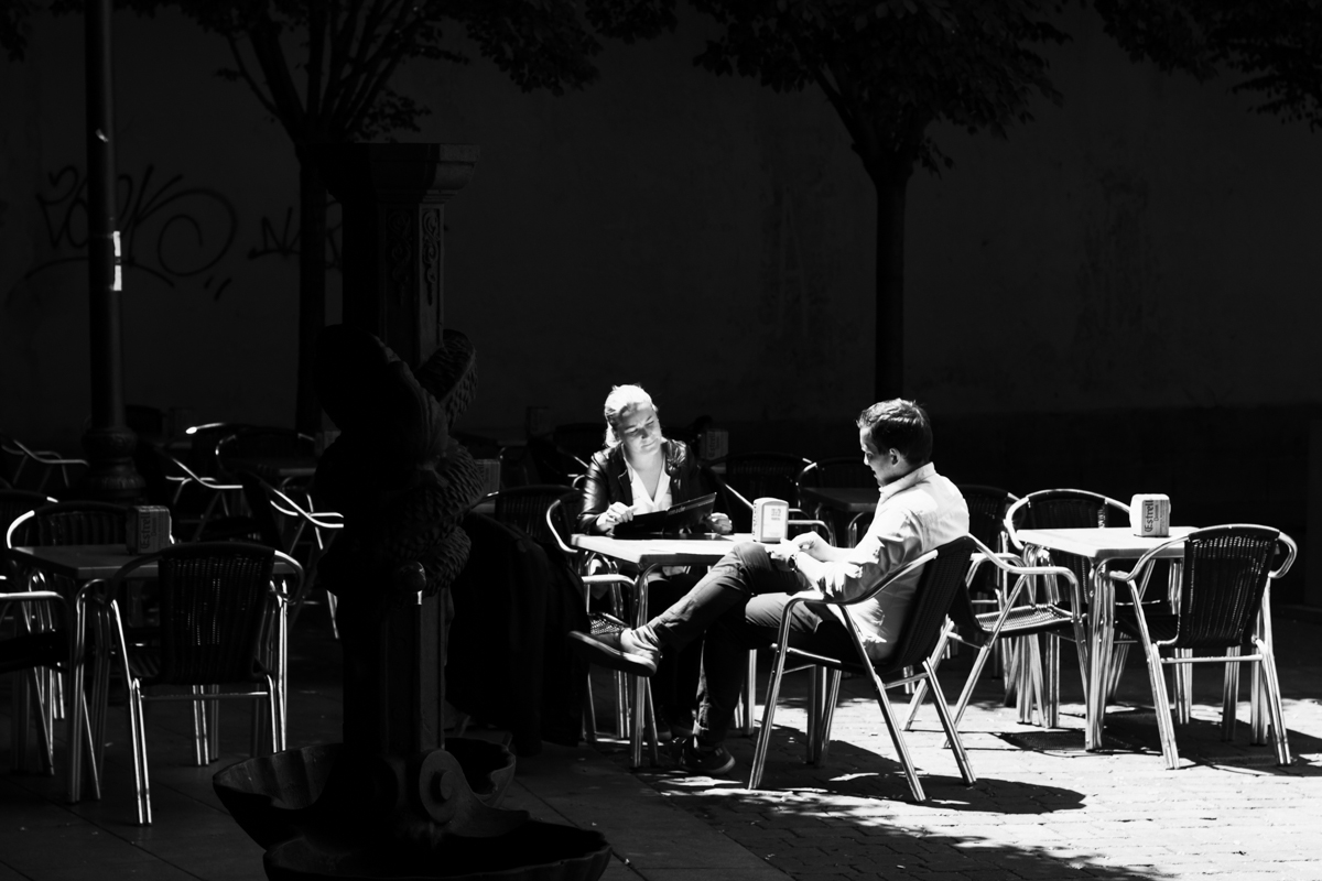 Black and White | Street Photography | Spain | Terrasse