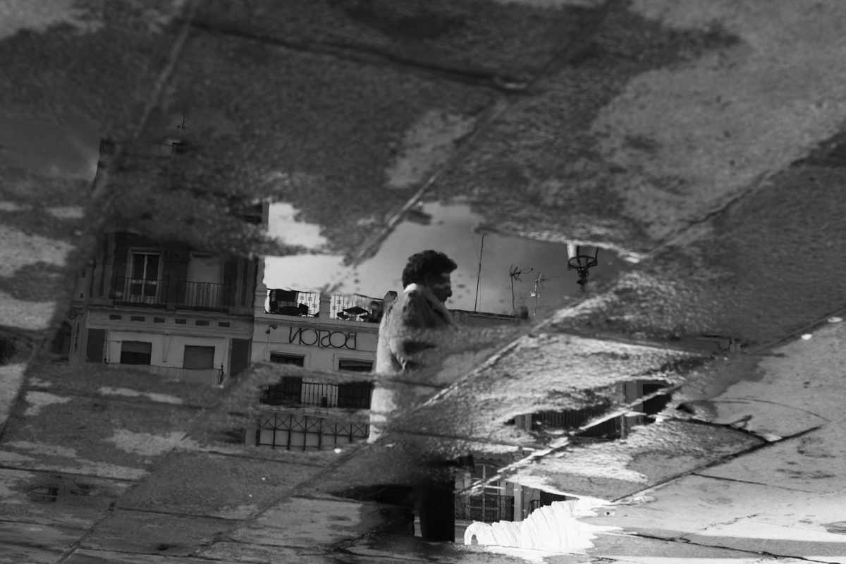 Black and White | Street Photography | Spain | Reflection