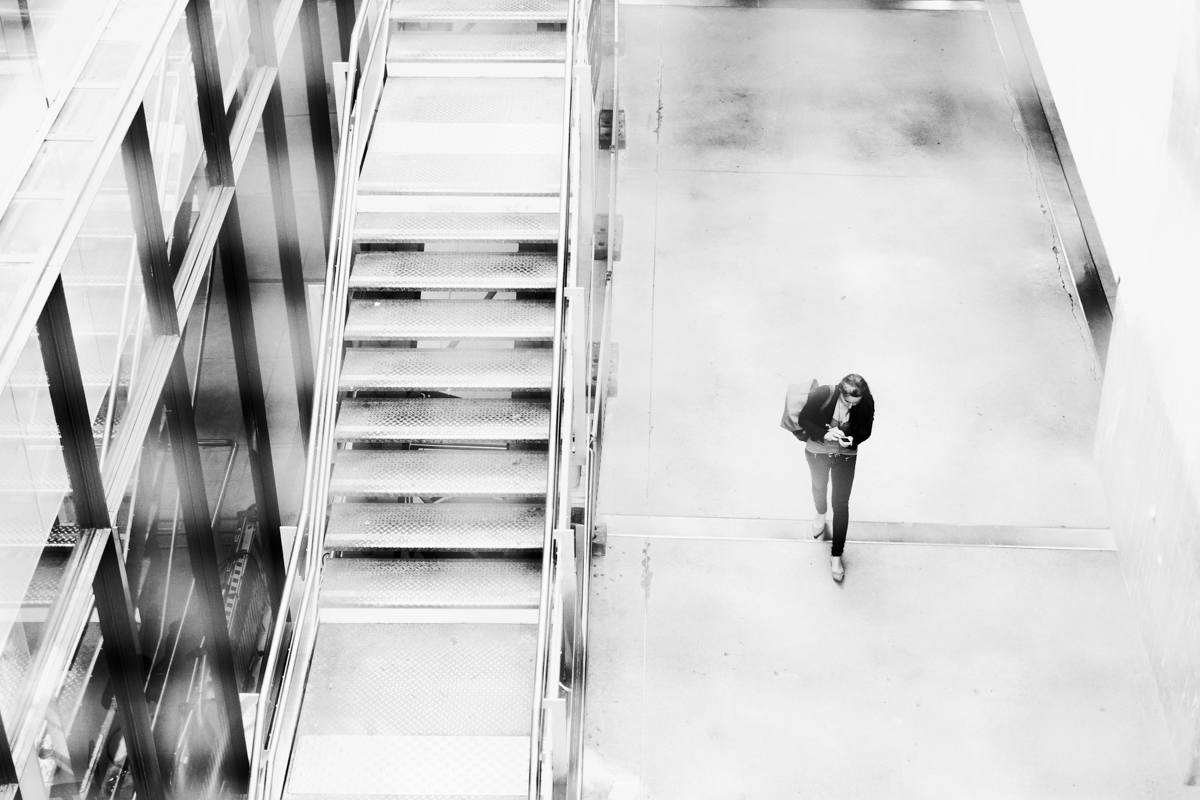 Black and White | Street Photography | Paris | Texting