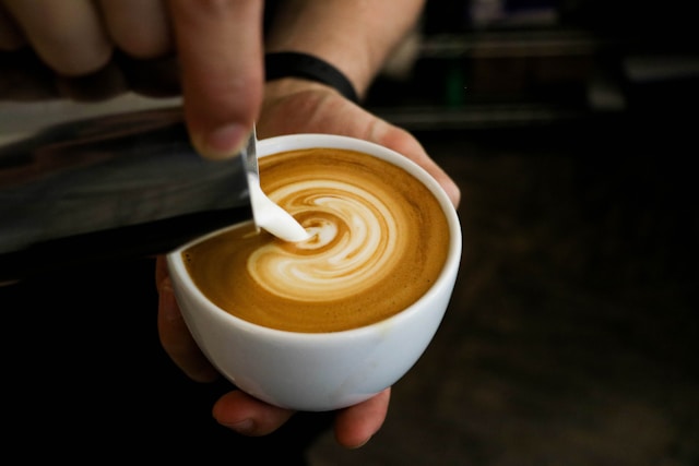 Forskellen mellem Cappuccino og Caffe latte