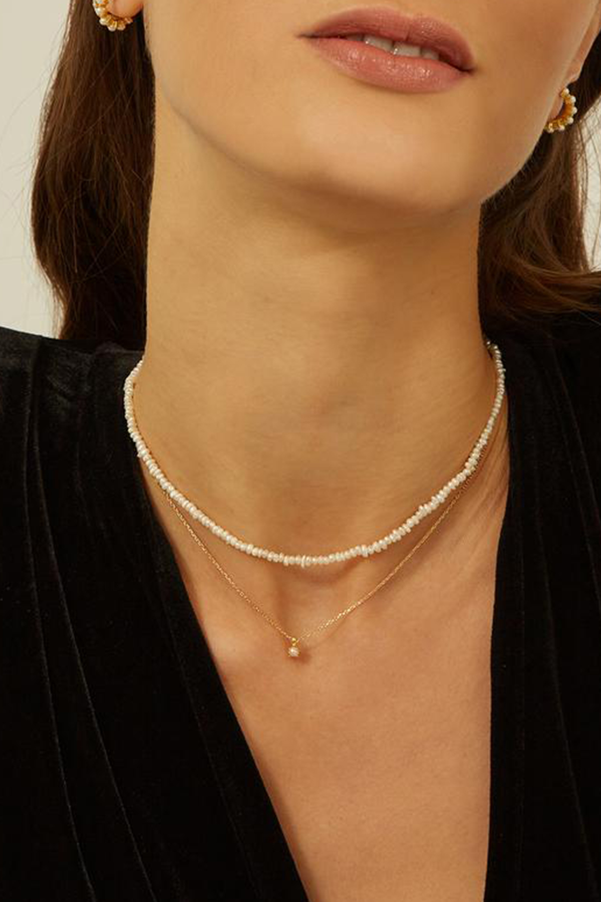 Aleyole Tiny Pearls necklace