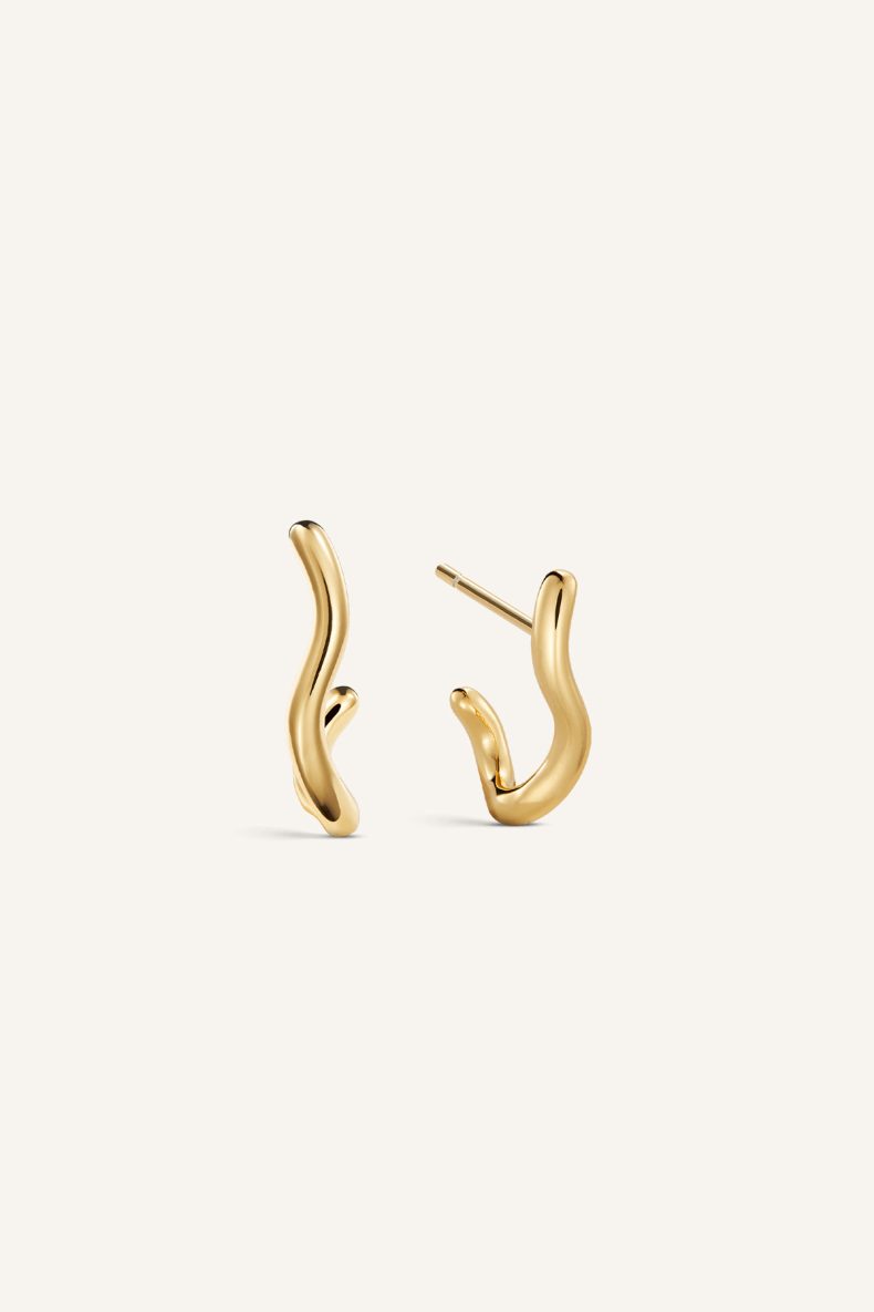 Aleyole Tube Gold Earrings at Julia Rouge