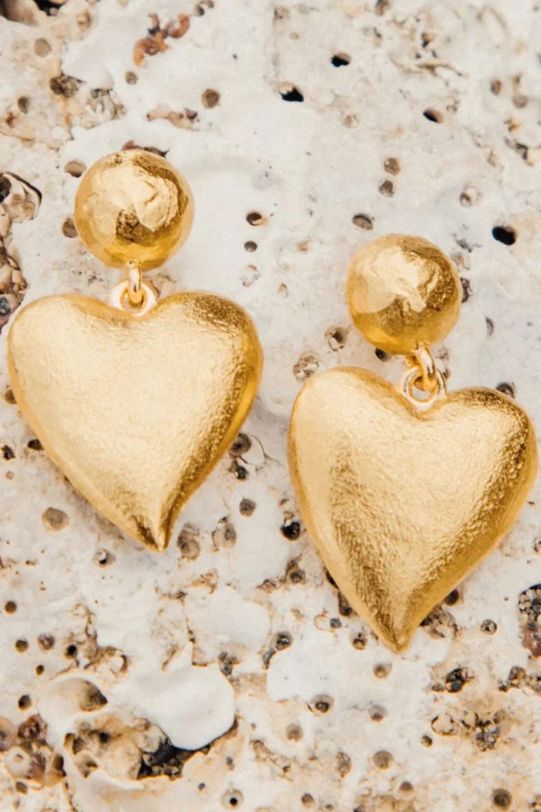 agapee alma heart earrings
