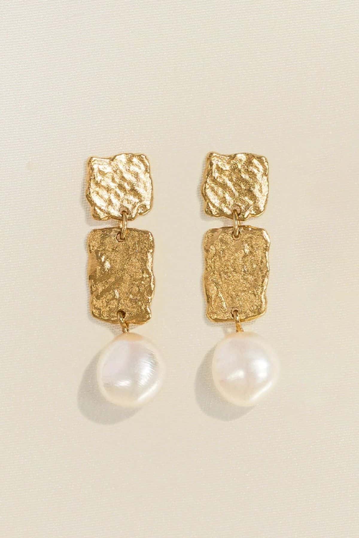 agapee lythos earrings