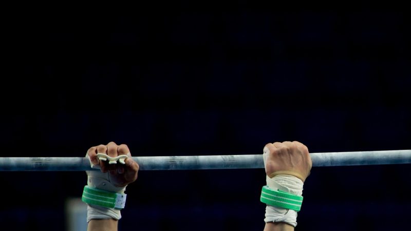 Grip Strength: Why It Predicts Longevity and Lifting Performance