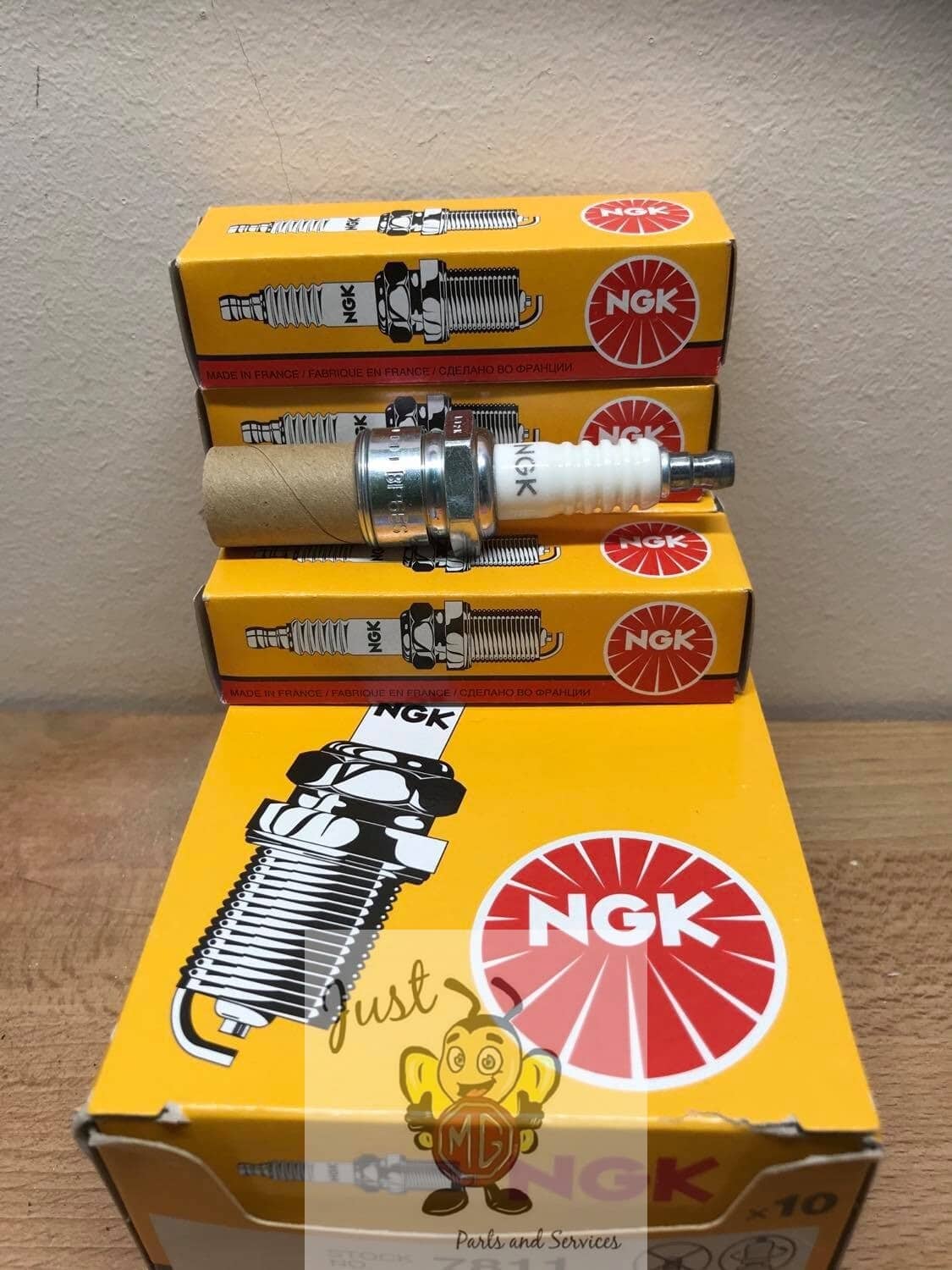 GSP263 NGK BP6ES Spark Plug suits all 1800 Cars