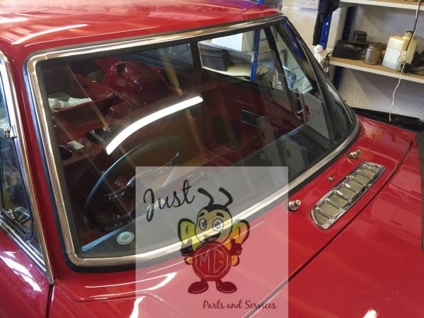MGBGT MGCGT & MGBGTV8 Front Windscreen Chrome Moulding Set (AHH7425S) Made in UK