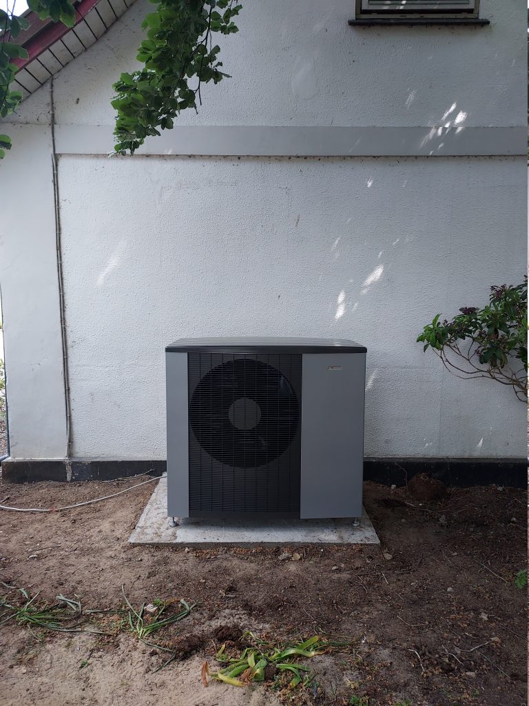 Luft til vand varmepumpe