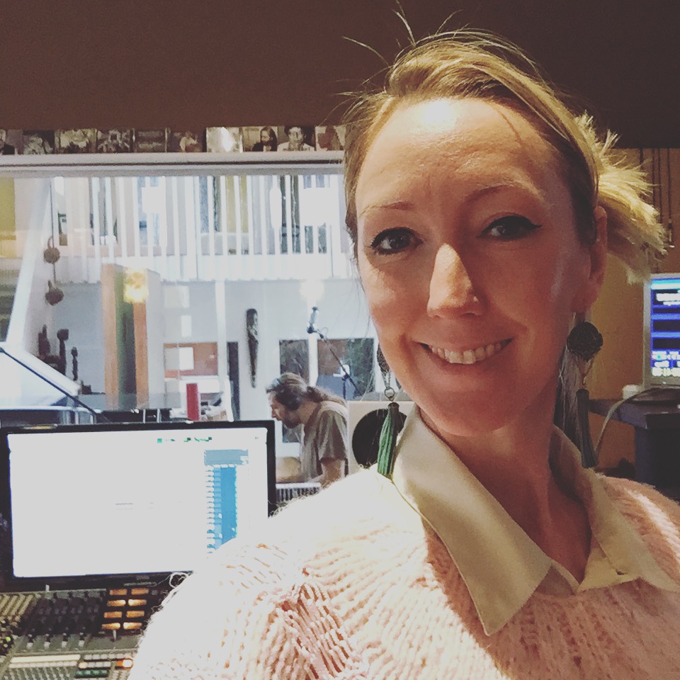 Bild från inspelningen av Kajsa Larssons EP i Kingside studio