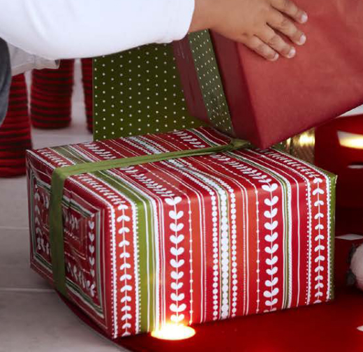 omslagspapper, design och formgivning för IKEAs julkollektion