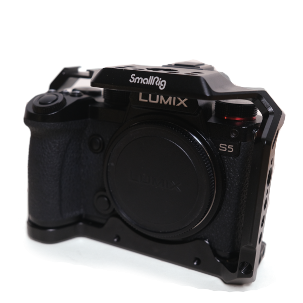 Panasonic Lumix S5