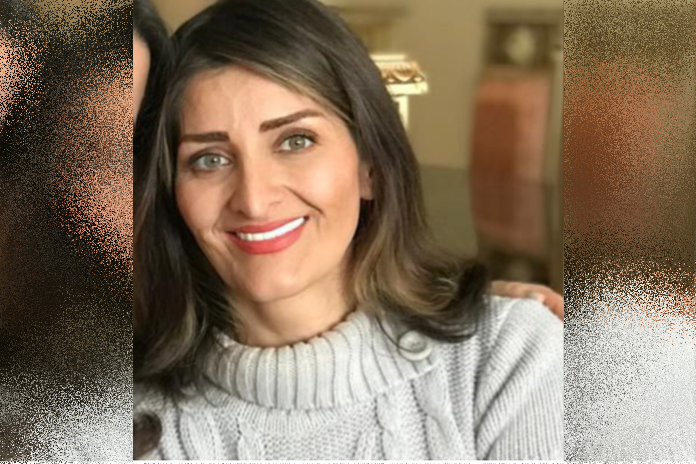 گلاره عباسی