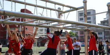 “ကစားခြင်း” ဟာ ပညာရေးရဲ့ အဟန့်အတားတစ်ခုလား၊ ဒါမှမဟုတ် အောင်မြင်မှုရဲ့ လျှို့ဝှက်ချက်တစ်ခုလား။