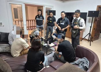 ပတ္တရားမှာ လိင်ပိုင်းဆိုင်ရာ Live Show လွှင့်နေတဲ့ တရုတ်အဖွဲ့ကို ရဲက ဖမ်းဆီး