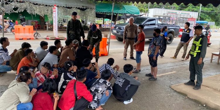 ရန်ကုန်မှ မြန်မာအလုပ်သမား ၁၉ ဦး ထိုင်းနိုင်ငံ၊ ကန်ချနပူရီတွင် ဖမ်းဆီးခံရ