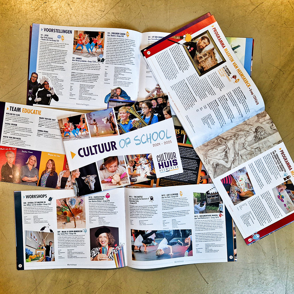 schoolbrochure
