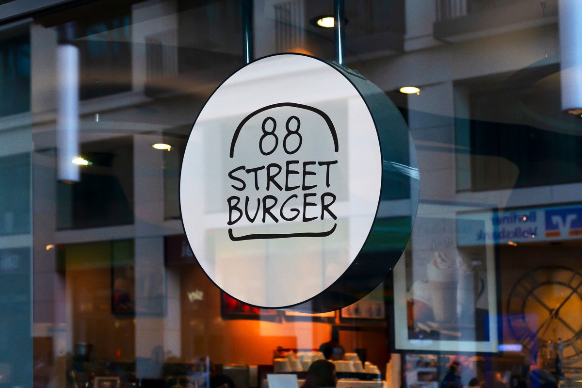 logodesign av 88 Street Burger rundt skilt