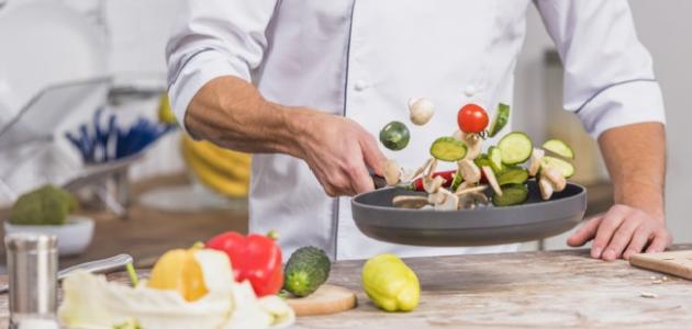 فن الطبخ هو في الطريقة التي يستخدمه بها الطباخ، والمكونات المطبوخة من خلاله