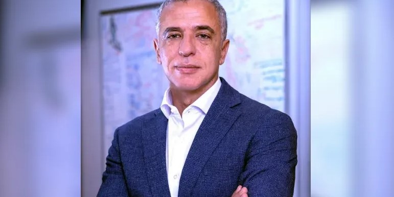 العالم المصري هشام علي صادق