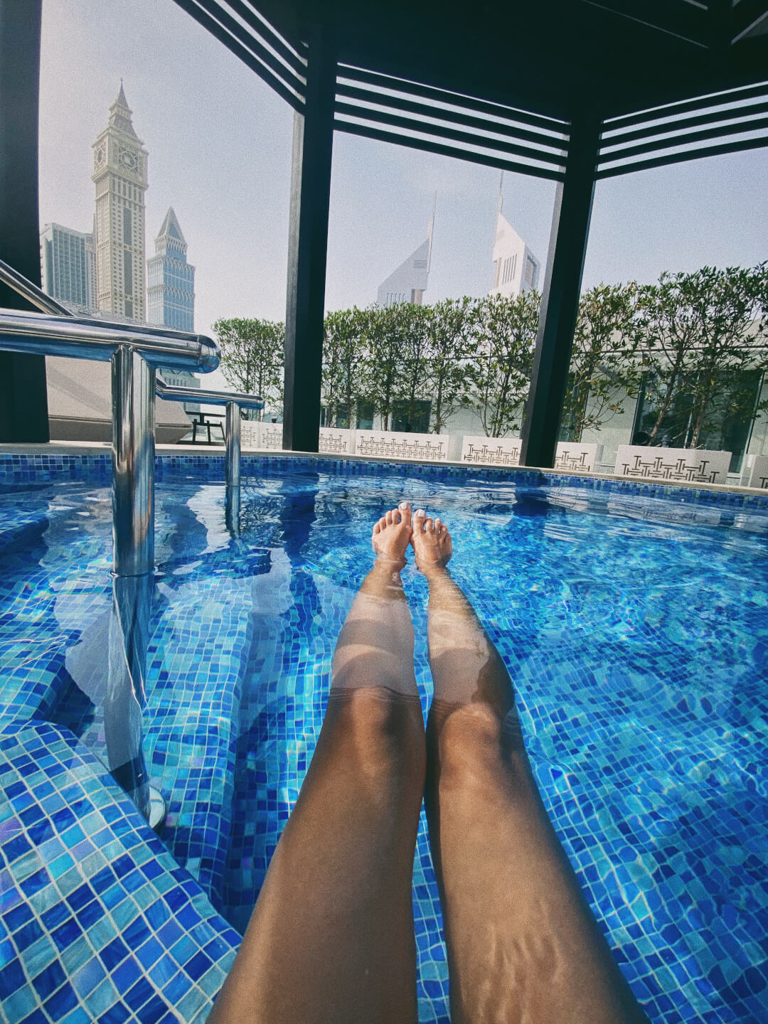 Four Seasons DIFC pool