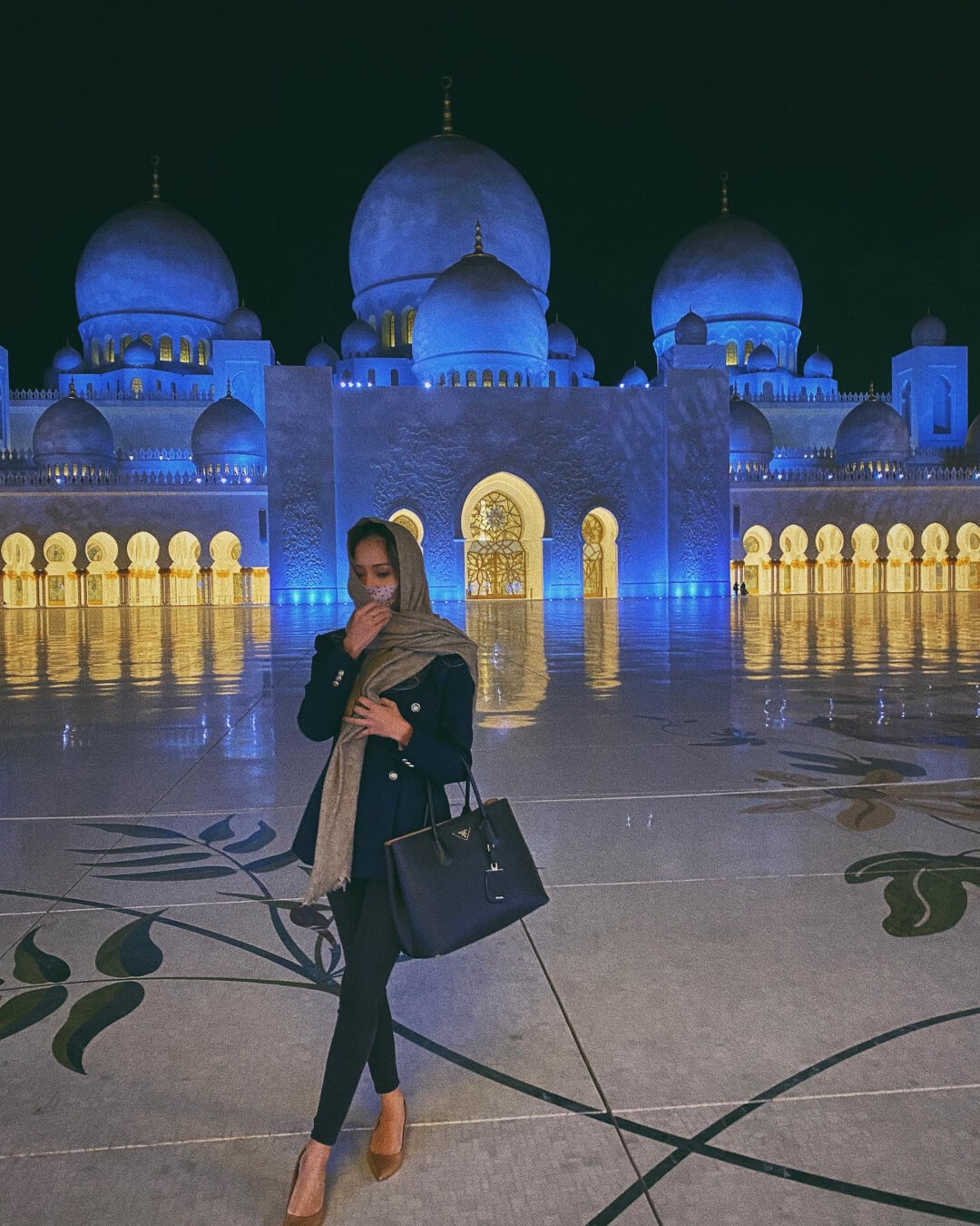 Sheikh Zayed Grand Mosque in Abu Dhabi