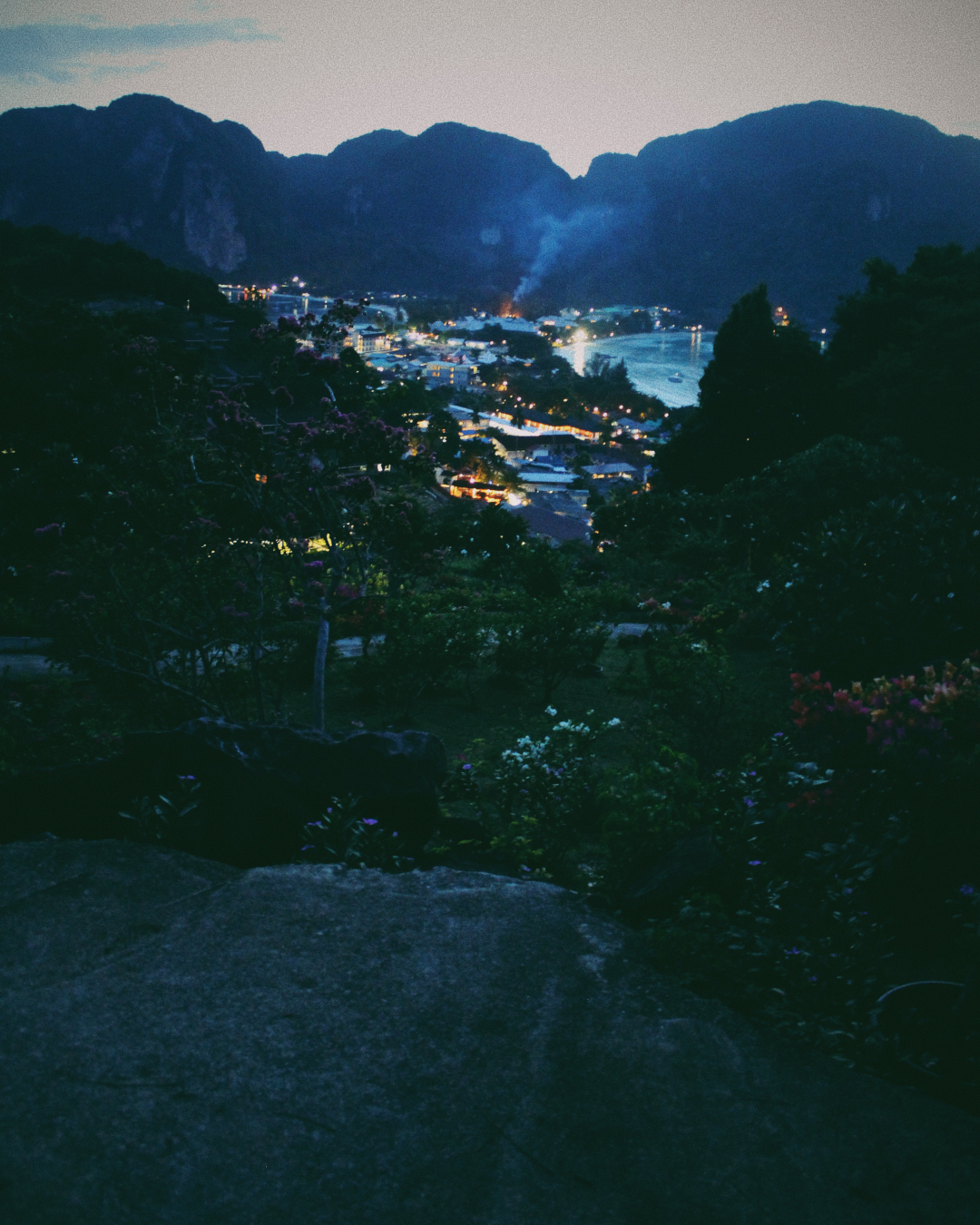 Processed with VSCO with 6 preset