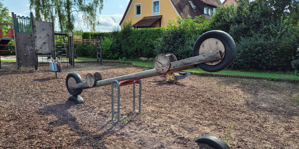 Spielplatz Nelkenstraße - Neuendettelsau