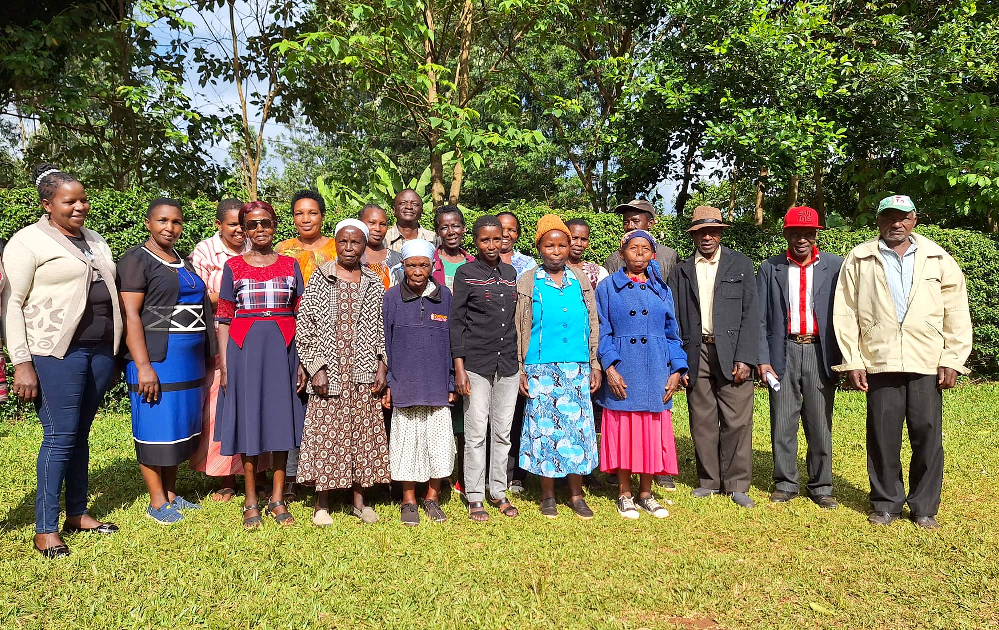 Unsere Partner Gruppenbild Mwireri Women Self Help Group