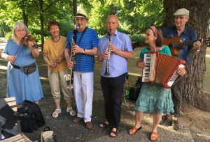 KiezKlezmer am 23.6.2022 auf dem Klausenerplatz