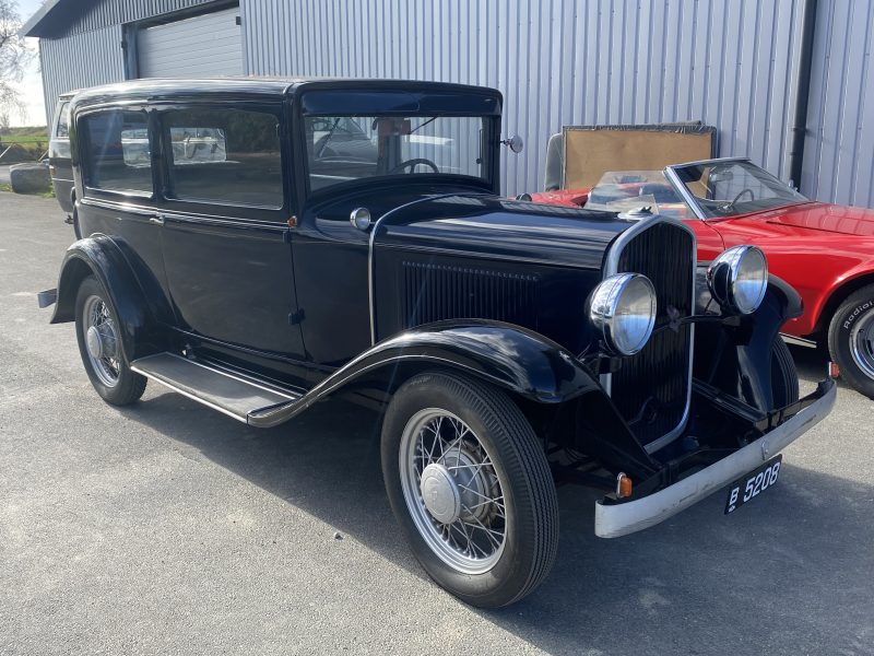 DeSoto 1931 2-Doors / 5-Windows