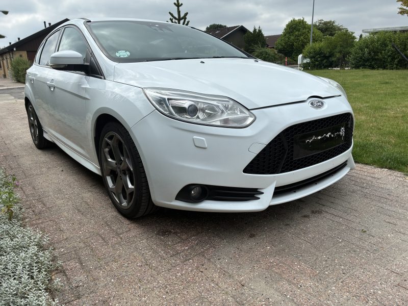 FORD FOCUS III 2.0 ST3 (250Hk)