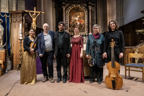 Samen met het Hildebrandt Consort op de foto