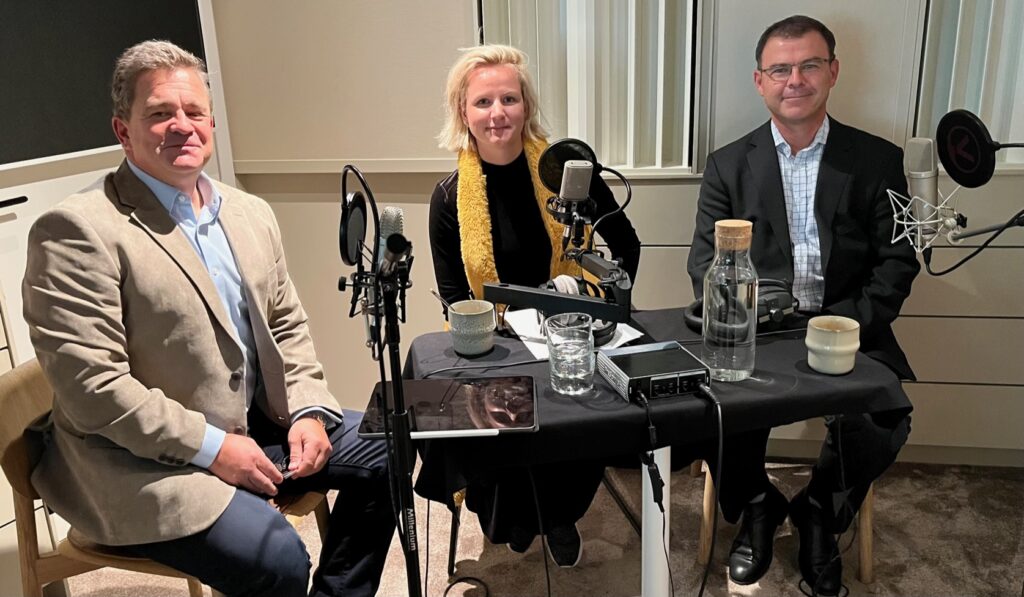 Karolina Unger meets Dewi ab-Iorwerth and Chris Armes from Storegga in the podcast Klimatpositivt! 