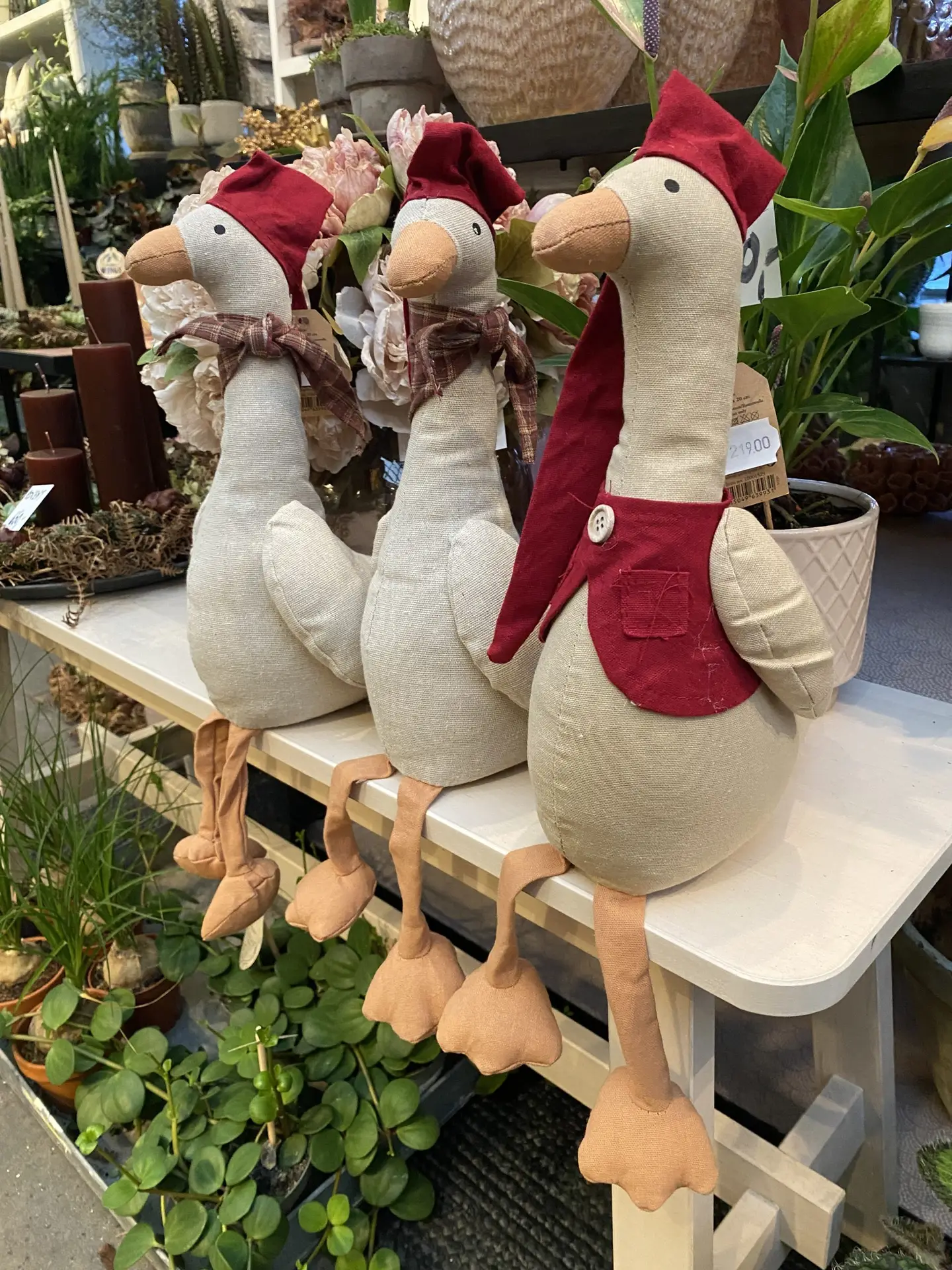 Klokkeblomst lys dekorationer jul. Ænder med nissehue – Klokkeblomst Klokkeblomst lys dekorationer jule dukker og julepynt
