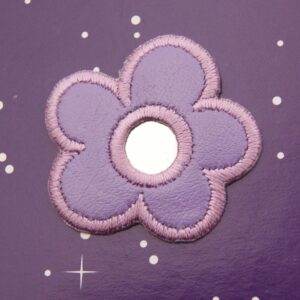 Ref 43 – Ecusson Brodé Thermo Fleur en cuir et petit miroir