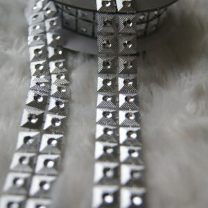 Ref 958 – Bande de Clous – 20 mm x 2 m