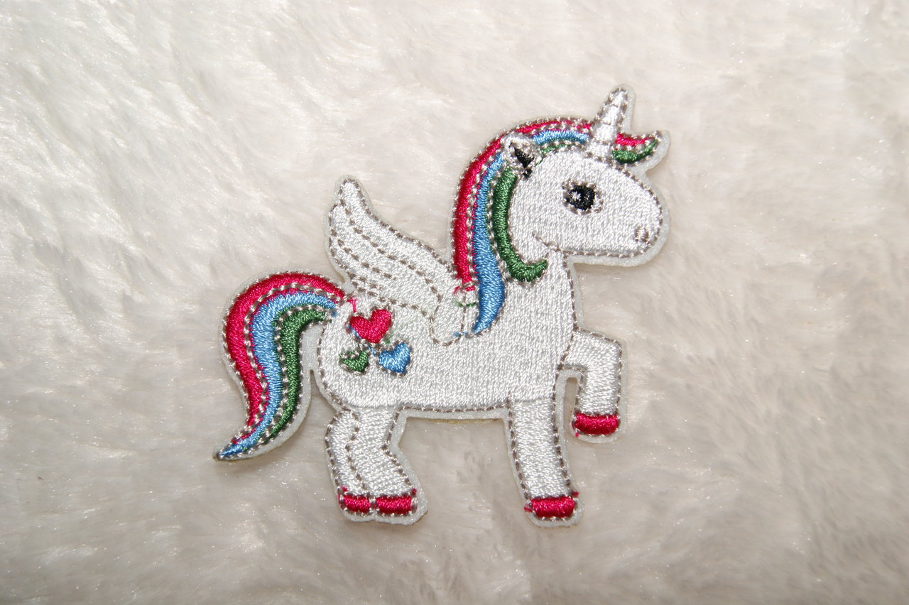 Ref 102 - Ecusson Pegase Licorne Blanc