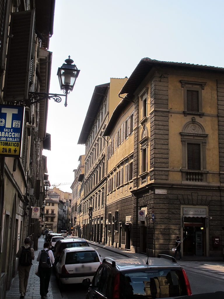 Hoek van de Via Antonio Magliabecchi en Corso dei Tintori