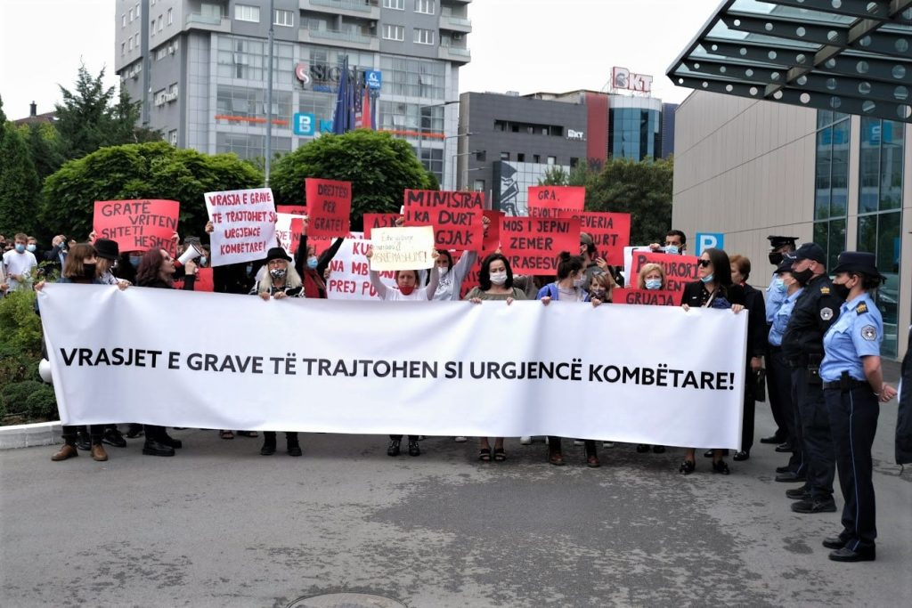 Protestë: VRASJET E GRAVE TË TRAJTOHEN SI URGJENCË KOMBËTARE!