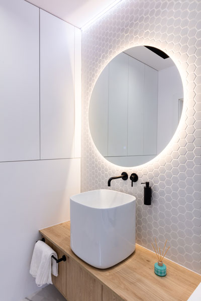 Badrum--bygg-och-renovering-byggfirma-i-Stockholm-Järfälla-Jackobsberg-Komhembygg