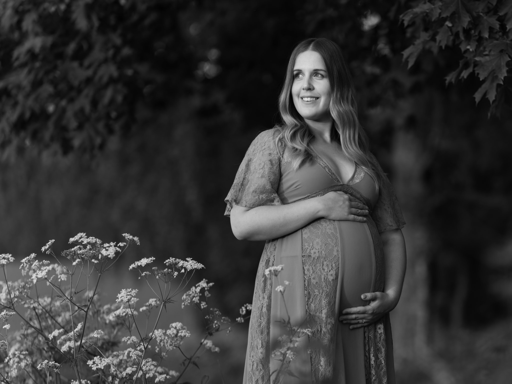 Gravidfotografering av Fotograf Langes Fotografering i Motala Östergötland.