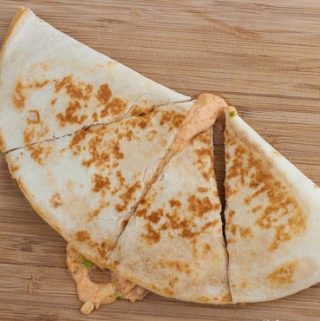 quesadillas guajillo