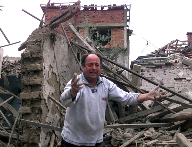 Бомбардовање Ниша 7. маја 1999. године; Фото: Танјуг