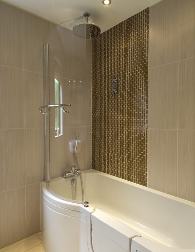 bathroom inspiration for disabled access