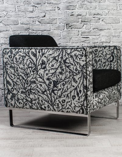 Isu armchair