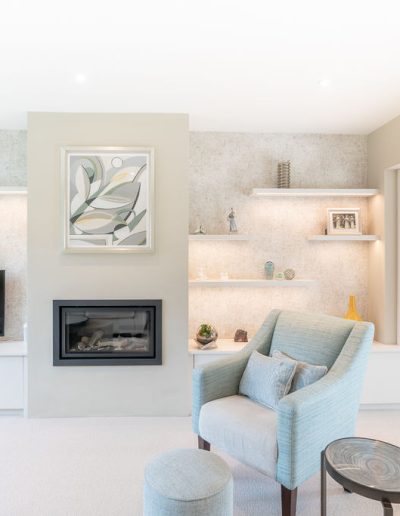 Renovation of a living room with modern fireplace - Koubou Interiors