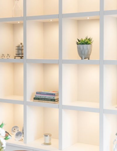 Bespoke shelves for living room - Koubou Interiors